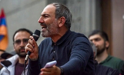 Pashinyan premer Armenii